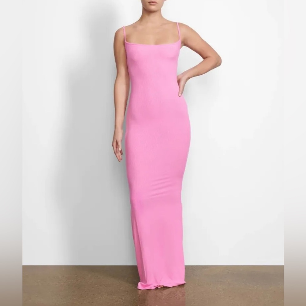 SKIMS Pink Soft Lounge Slip Dress - Bubblegum
